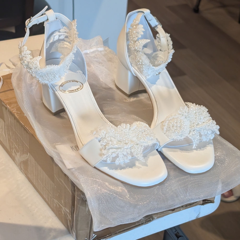 Elegant White Beaded Women's Heels